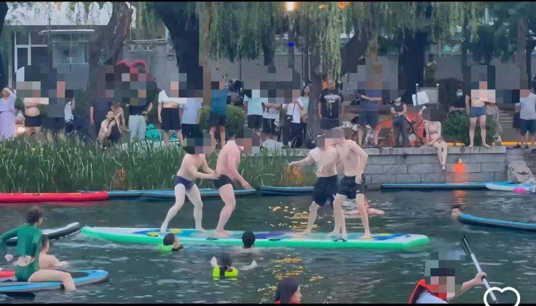 缺水的北京,被北漂强行玩成了威尼斯