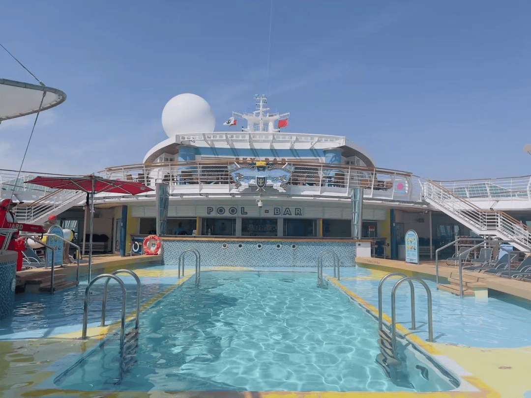 载近2000人豪华邮轮爆发病毒,具有高度传染性!腹泻、呕吐,已有近百人感染,还有人故意隐瞒病征