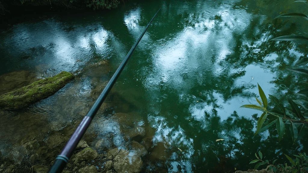 2人相约野钓，一人溺亡后家属向钓友索赔70余万元！法院判了→