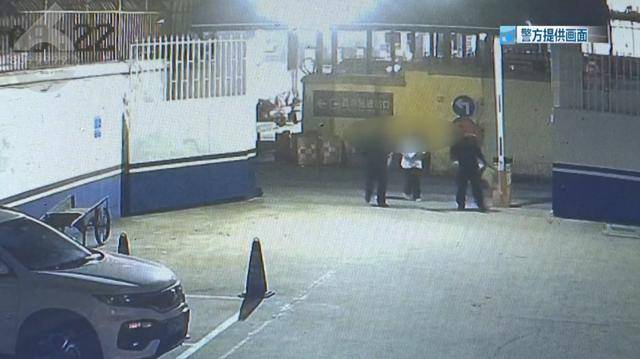 紧急！正要出站，两名14岁少女在昆明火车站被民警拦截…